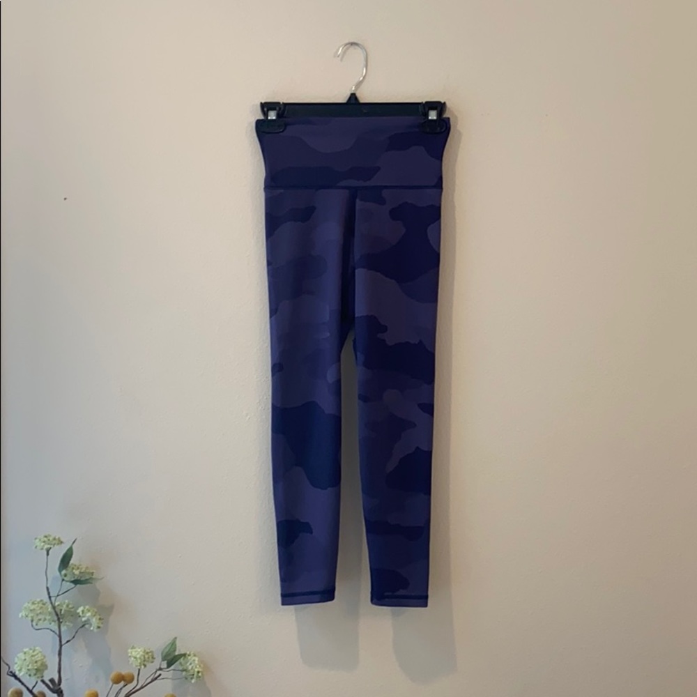 Aerie high waisted camo leggings